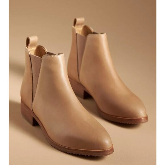 Nisolo Shoes - Nisolo Eva Everyday Chelsea Boots Almond Leather Size 8.5 NIB Versatile Comfy
